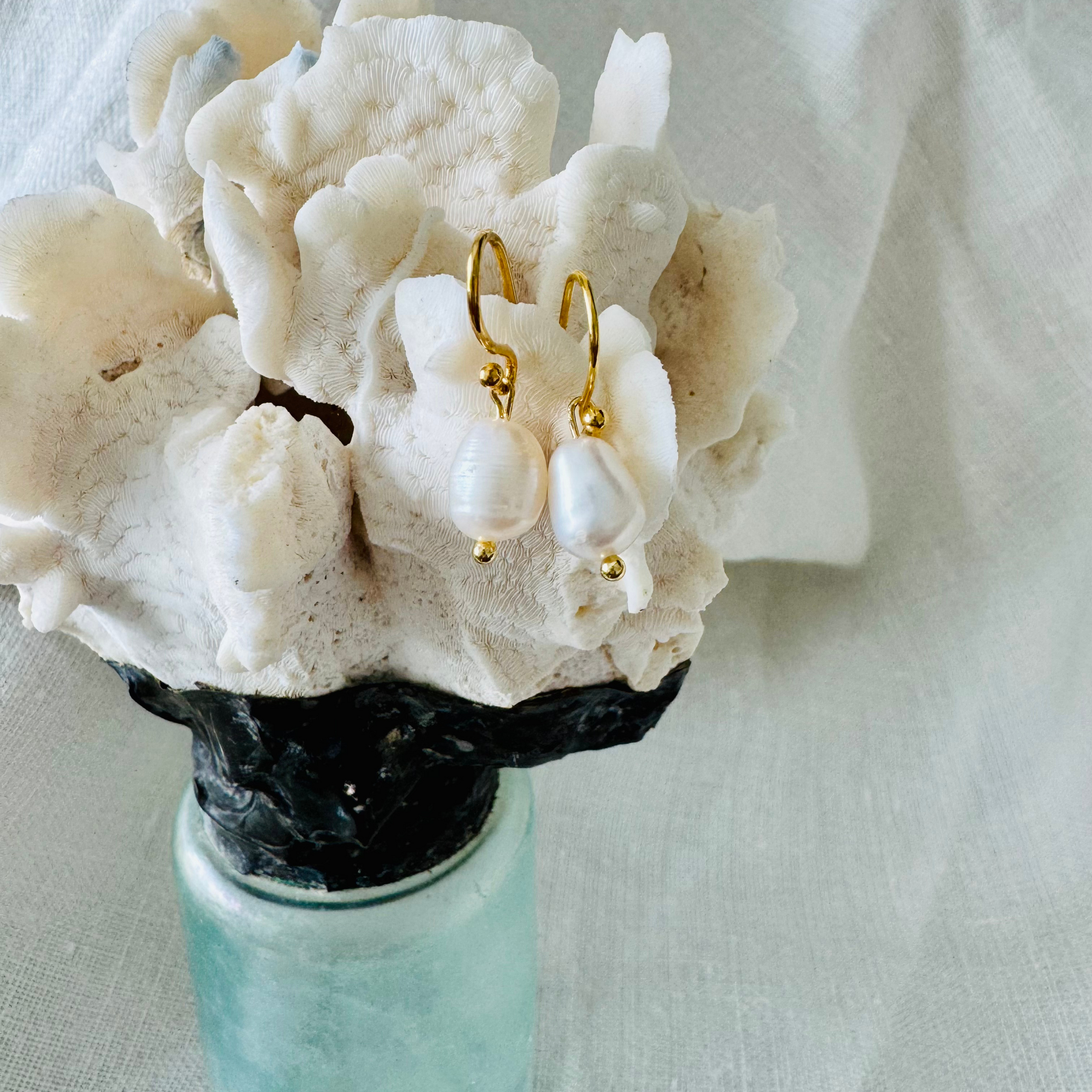 Pearl Minis Earrings