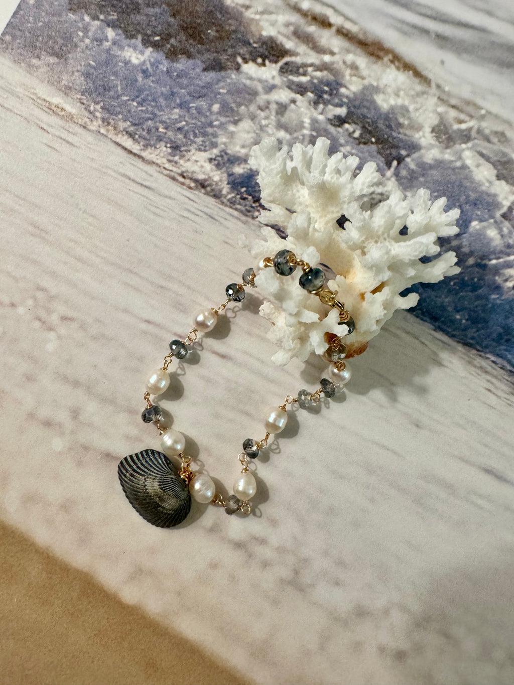 Grey Seas Seashell Bracelet