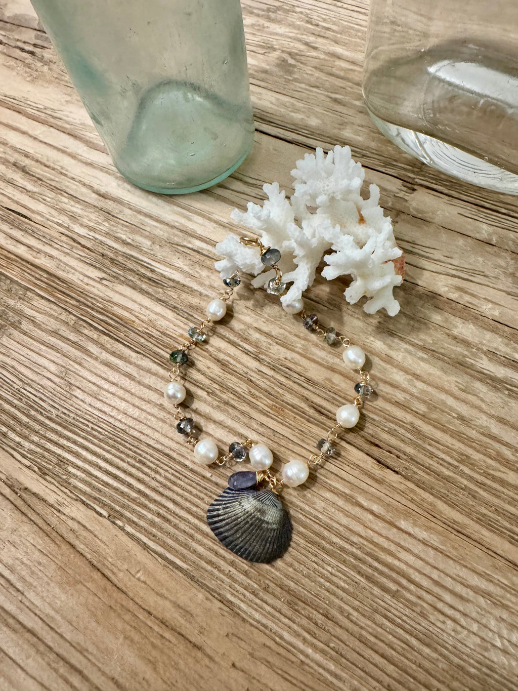 Grey Seas Seashell Bracelet