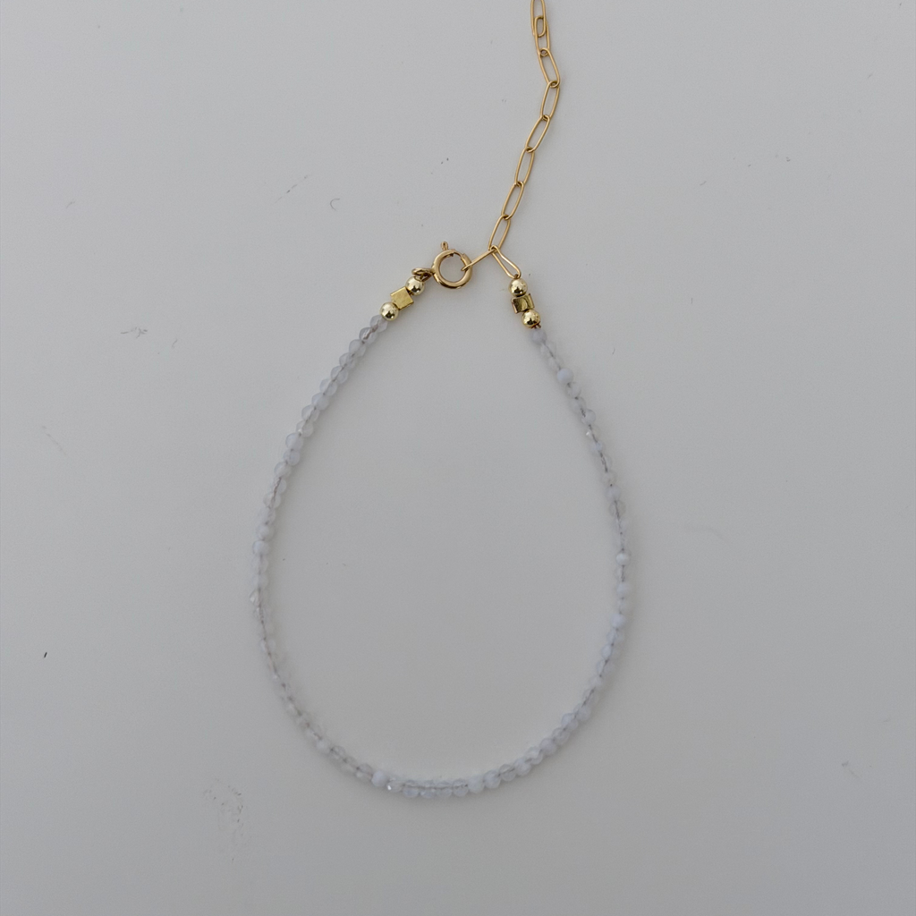 Lavender Chalcedony Tiny Beads Bracelet 