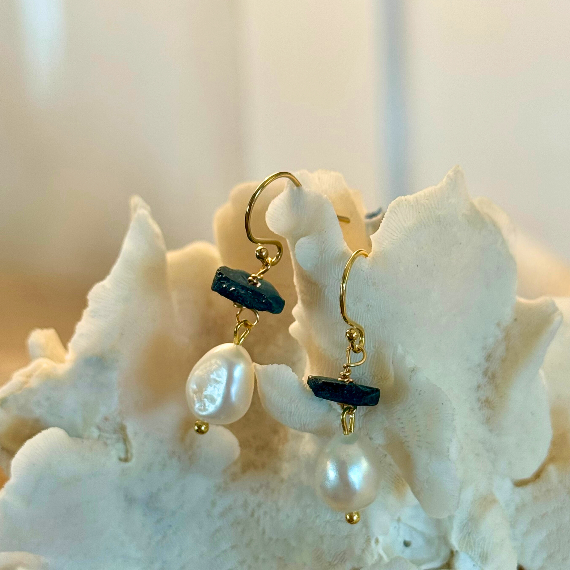 Roman Blue Glass & Freshwater Pearl Earrings