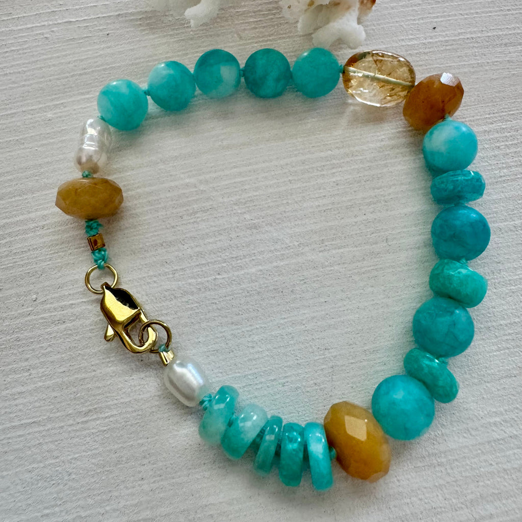 Sunlit Serenity Bracelet