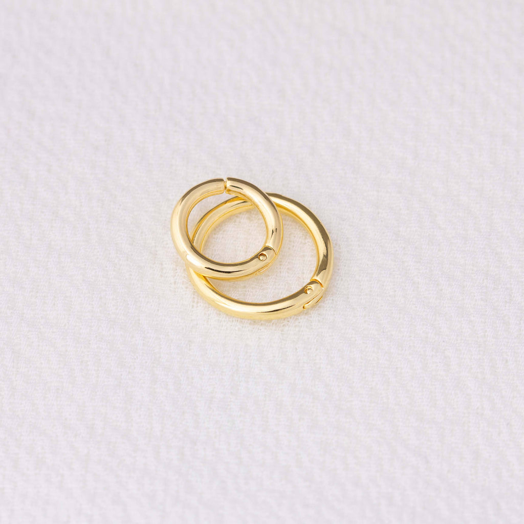 Mini Seamless Clicker Hoop Earrings: 9mm